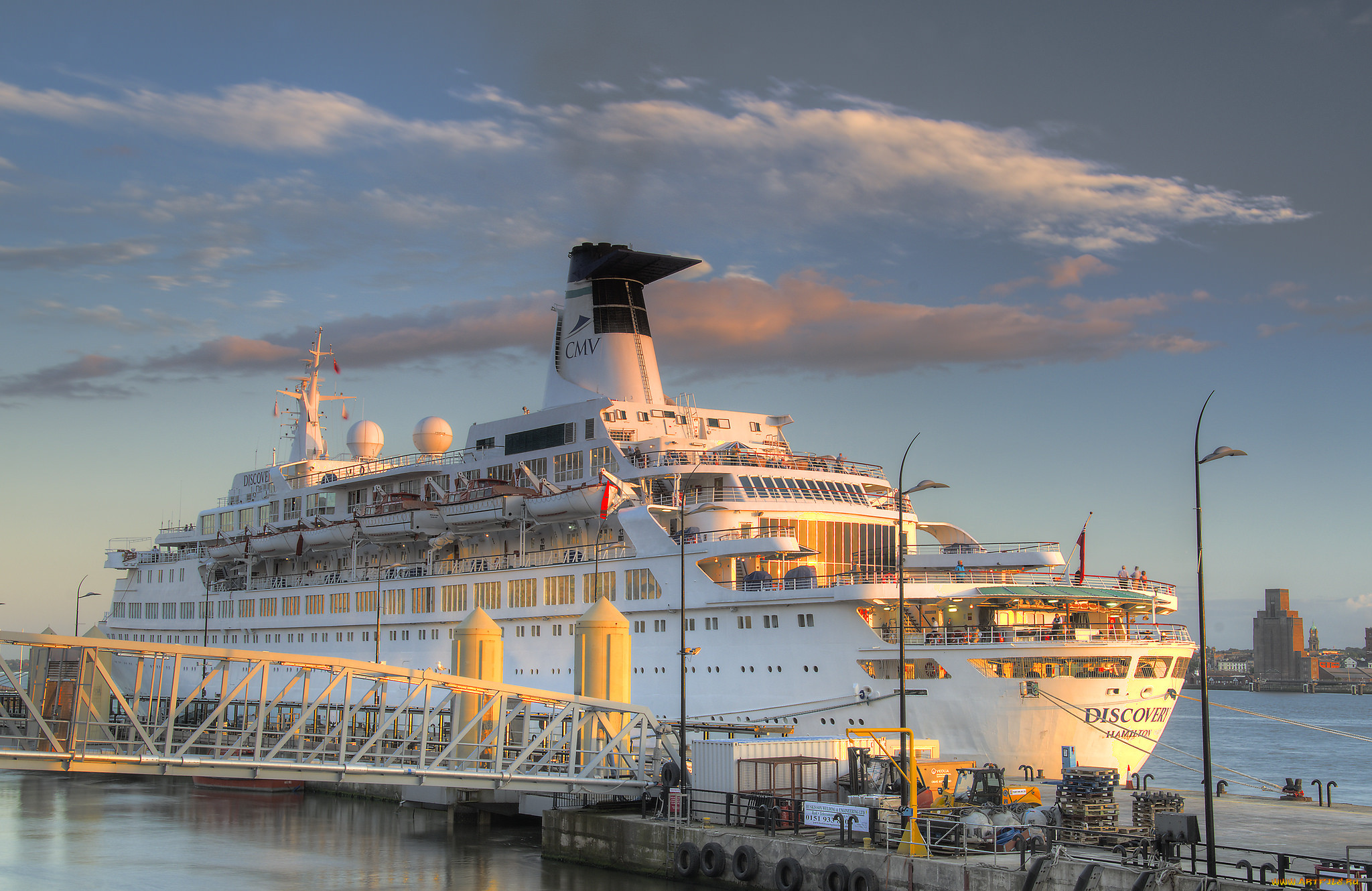 mv discovery, , , , 